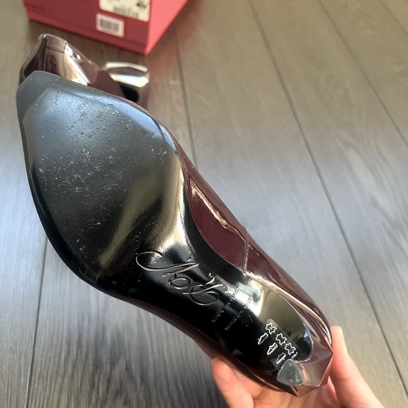 Roger Vivier Burgundy pumps - Picture 7 of 8
